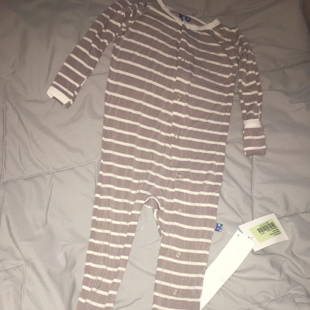 Kickee Pants - Feather/Natural Stripe Footie